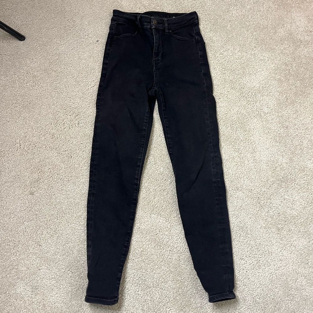 Black American Eagle high rise denim jeans